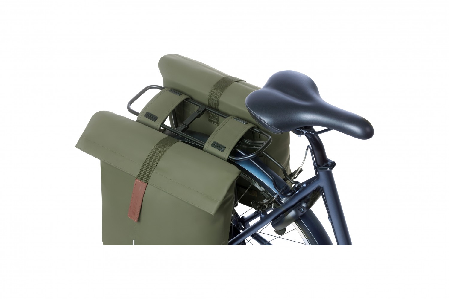 Basil fietstas dubbel Go solid black MIK 32L Basil fietstas dubbel Go solid black MIK 32L