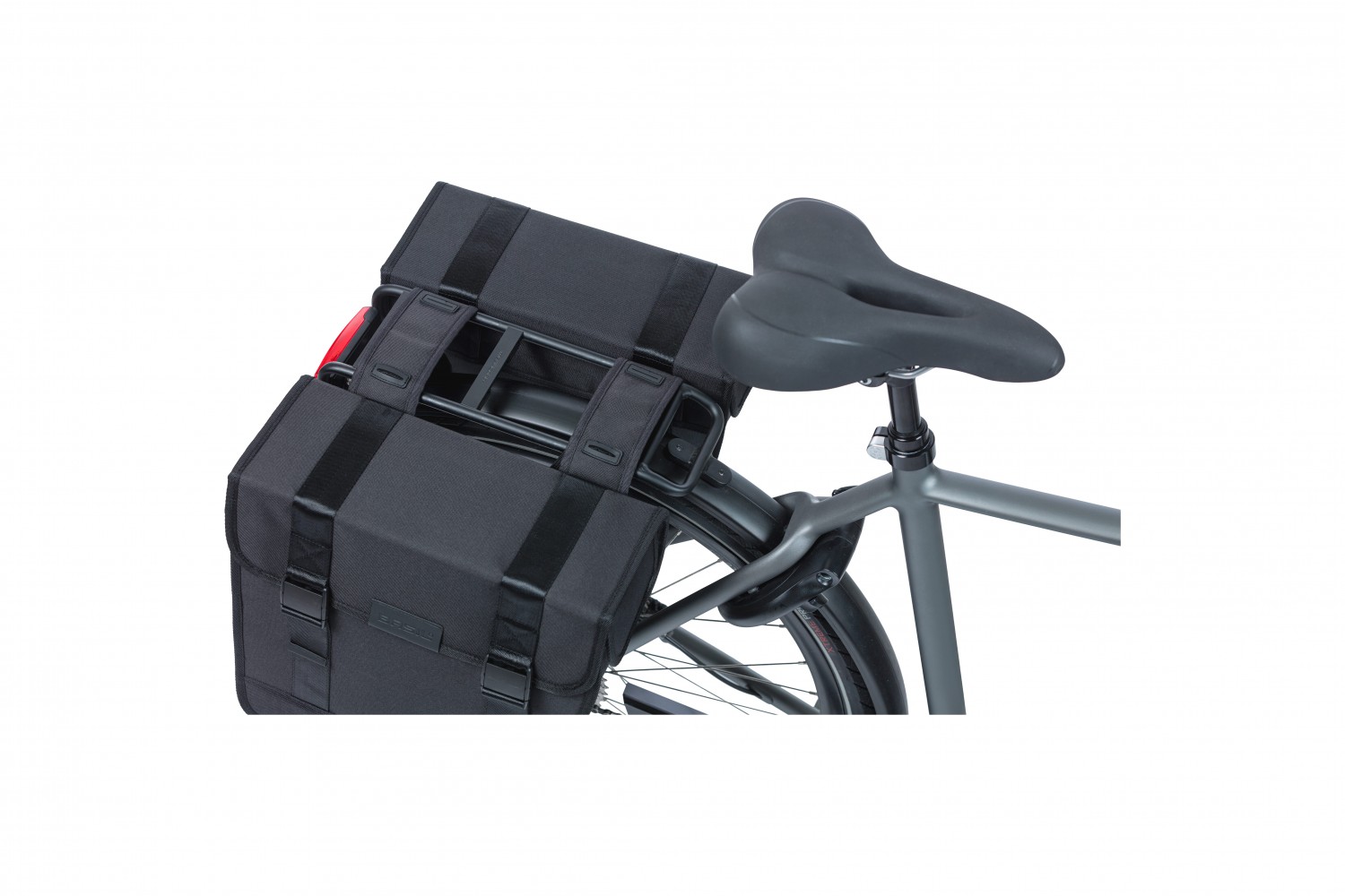 Basil fietstas dubbel Tour XL zwart 35L Basil fietstas dubbel Tour XL zwart 35L