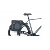 Basil fietstas dubbel Tour Waterproof zwart 28L Basil fietstas dubbel Tour Waterproof zwart 28L